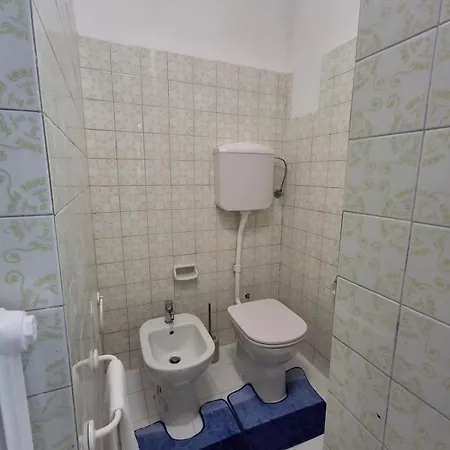 Apartman Ca Tour Vaction Velence