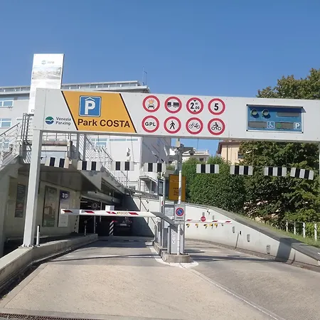 Ca Tour Vaction * Βενετία